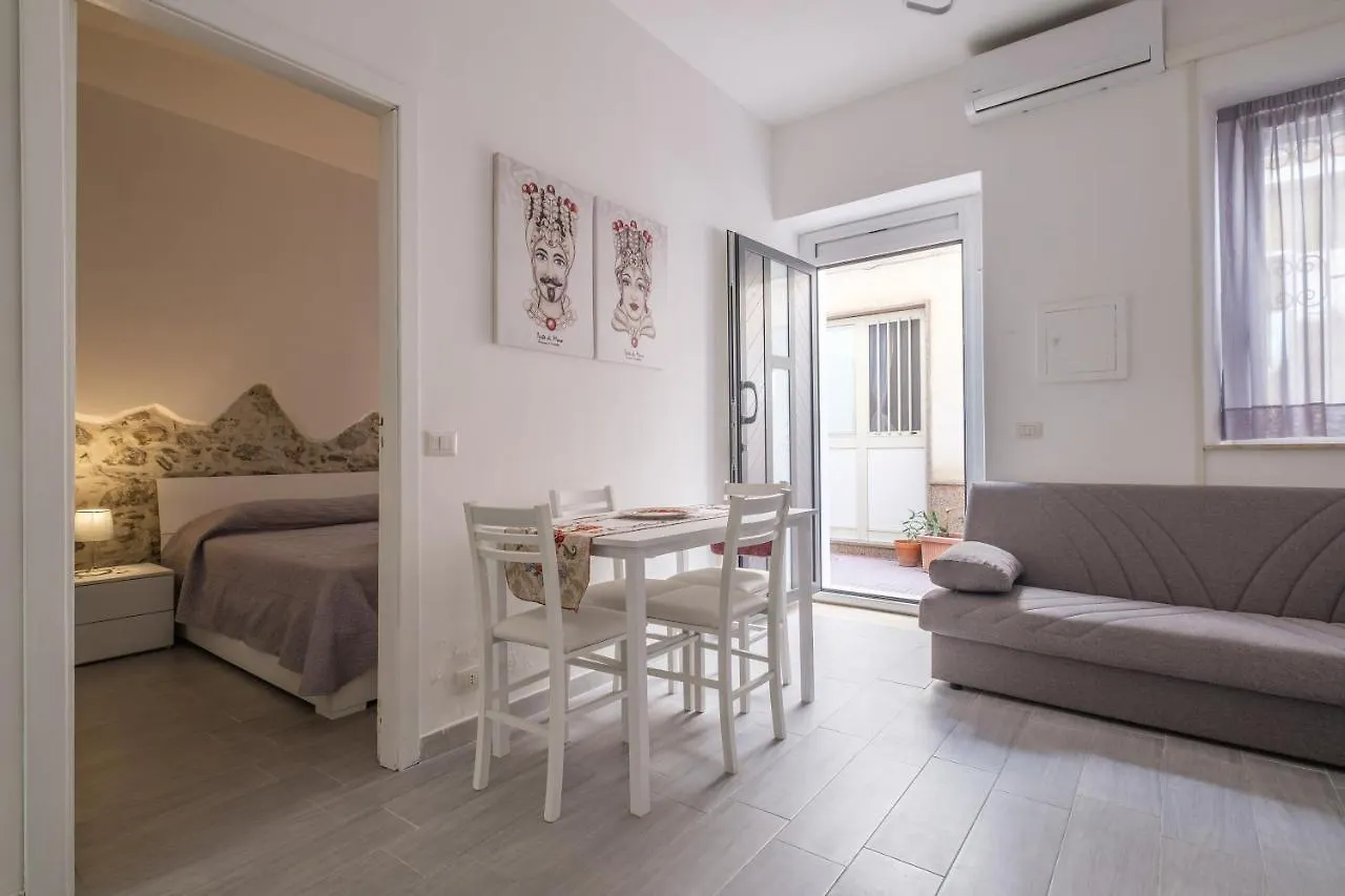 Marea Appartment'S Letojanni Holiday home