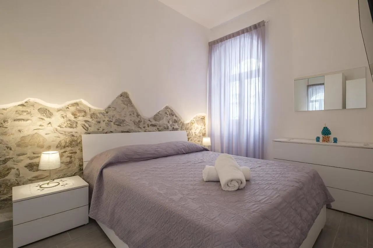 Holiday home Marea Appartment'S Letojanni Italy